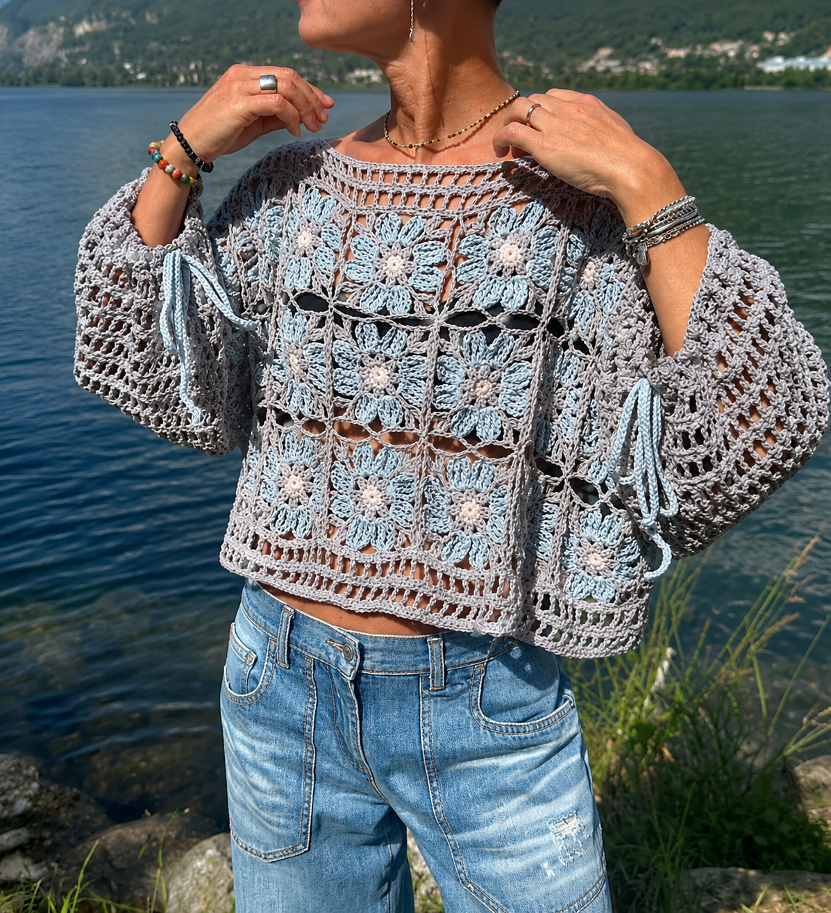 Crochet Daisy Blossom Sweater Pattern